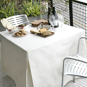 balcony-dining-fitted-table-cover.jpg